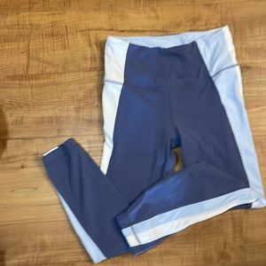 Athleta leggings - good condition -
